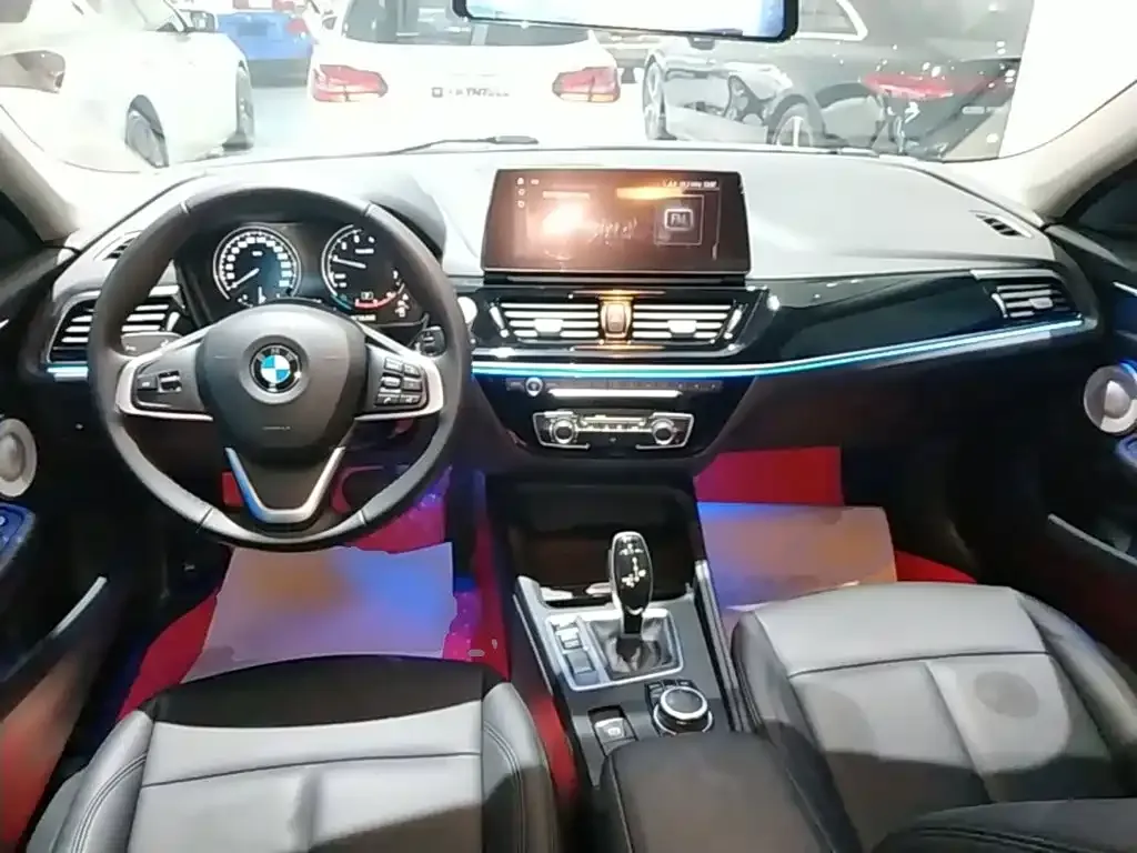 BMW 1 Series 2022 из CN, фото 3