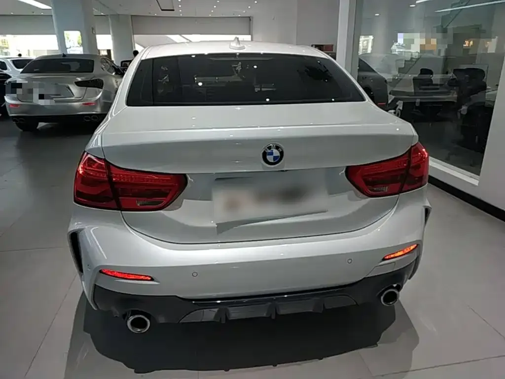 BMW 1 Series 2022 из CN, фото 10
