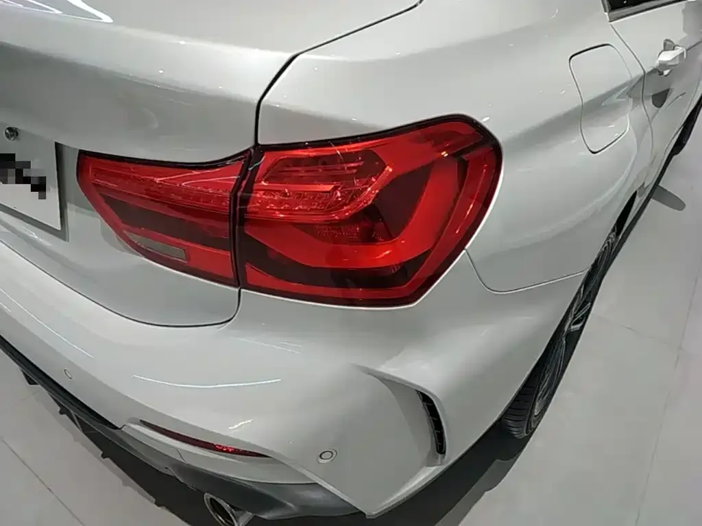 BMW 1 Series 2022 из CN, фото 7