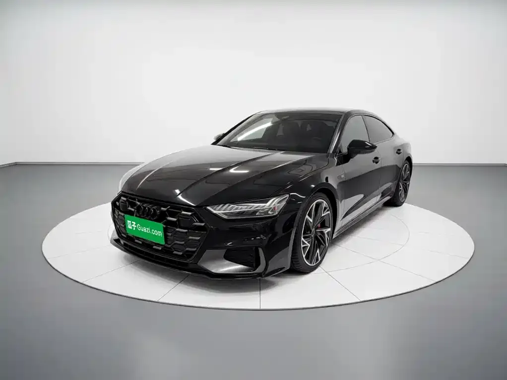 Audi A7L — фото 1