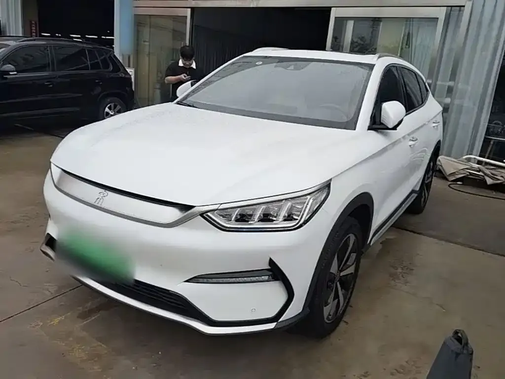 BYD PLUS New Energy — фото 6