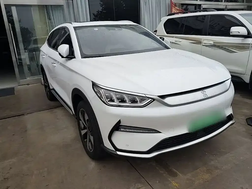 BYD PLUS New Energy — фото 2