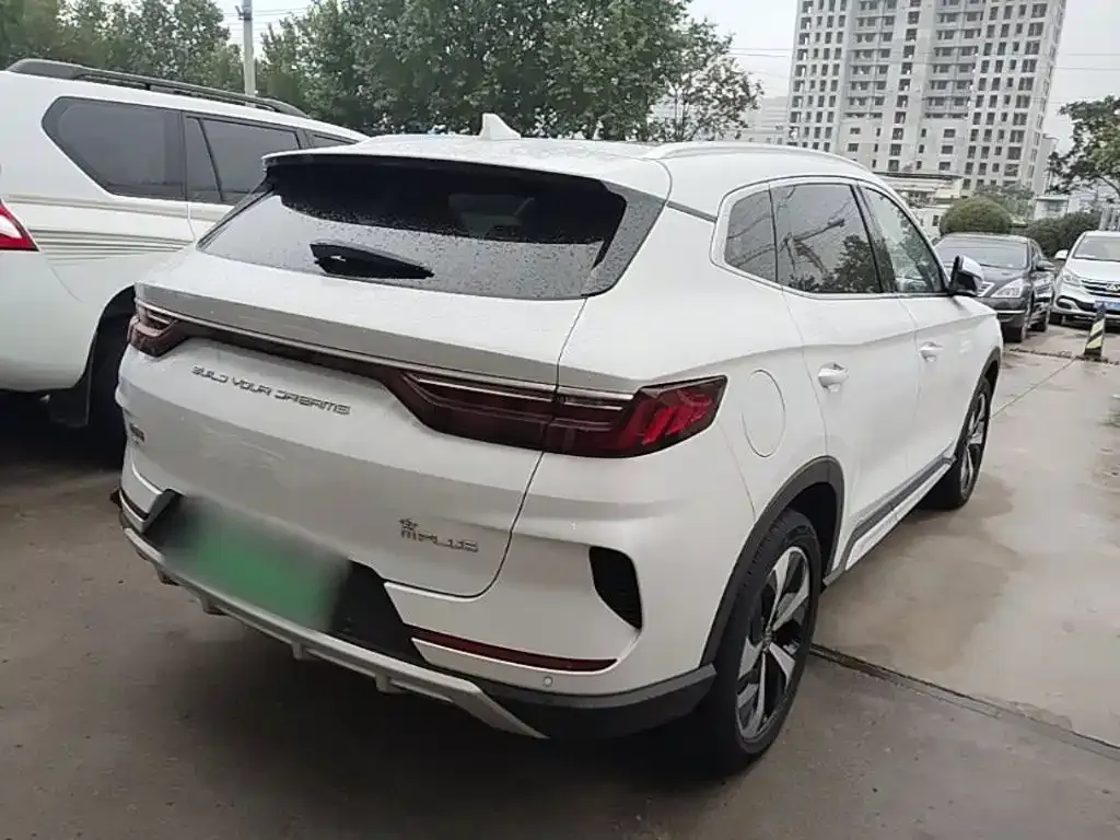 BYD PLUS New Energy — фото 10