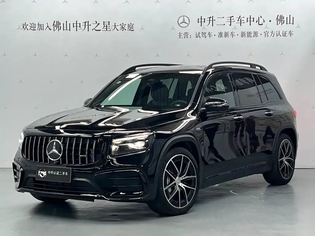 Mercedes-Benz GLB AMG — фото 1