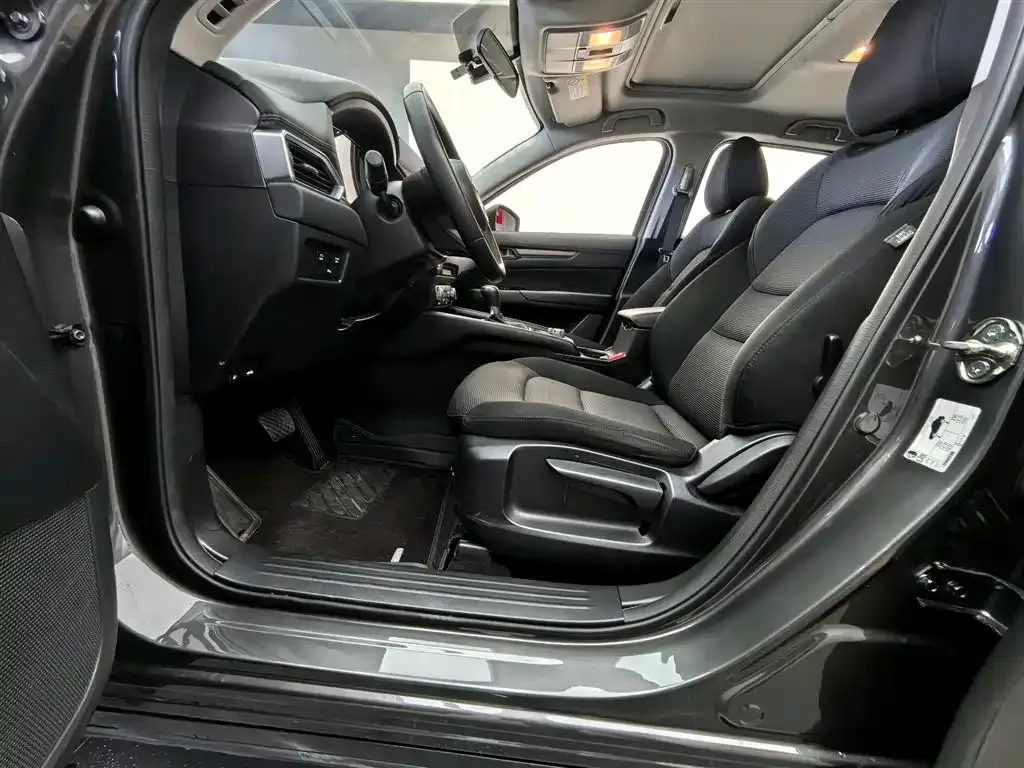 Mazda CX-5 2024 из CN, фото 2