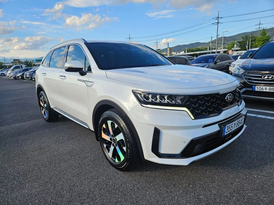 Kia Sorento — фото 1