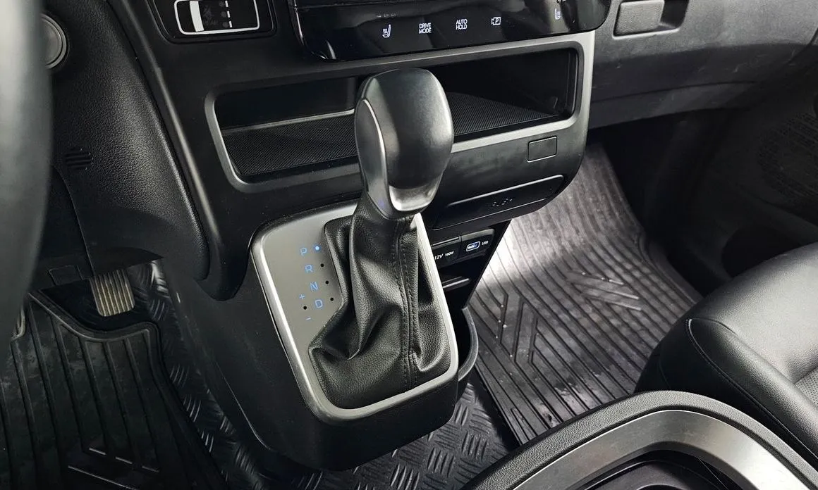 Hyundai Staria — фото 4