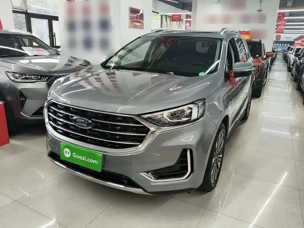 Ford Edge — фото 1