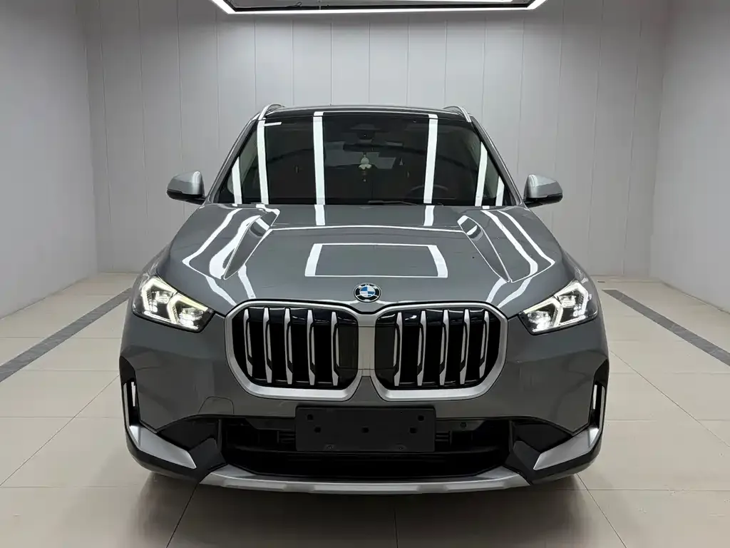 BMW X1 — фото 2