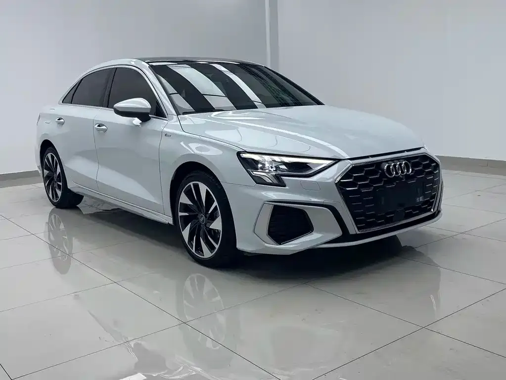 Audi A3 — фото 10