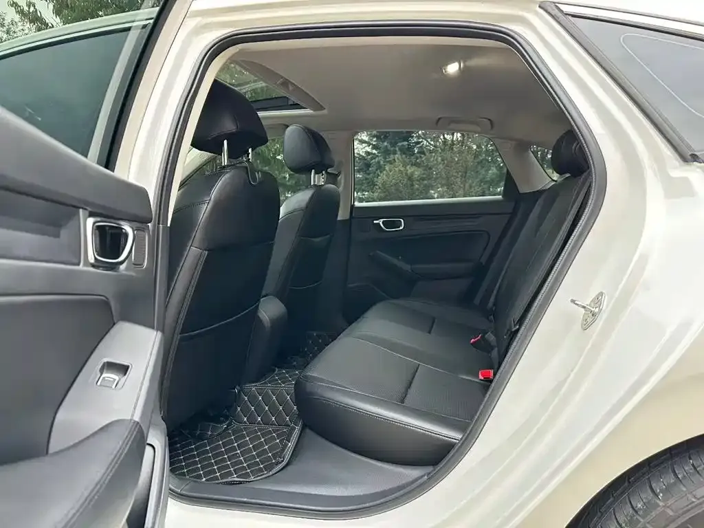 Honda Civic — фото 6