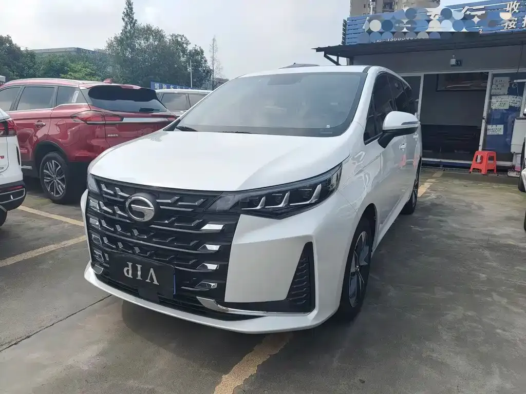 GAC Motor Trumpchi M6