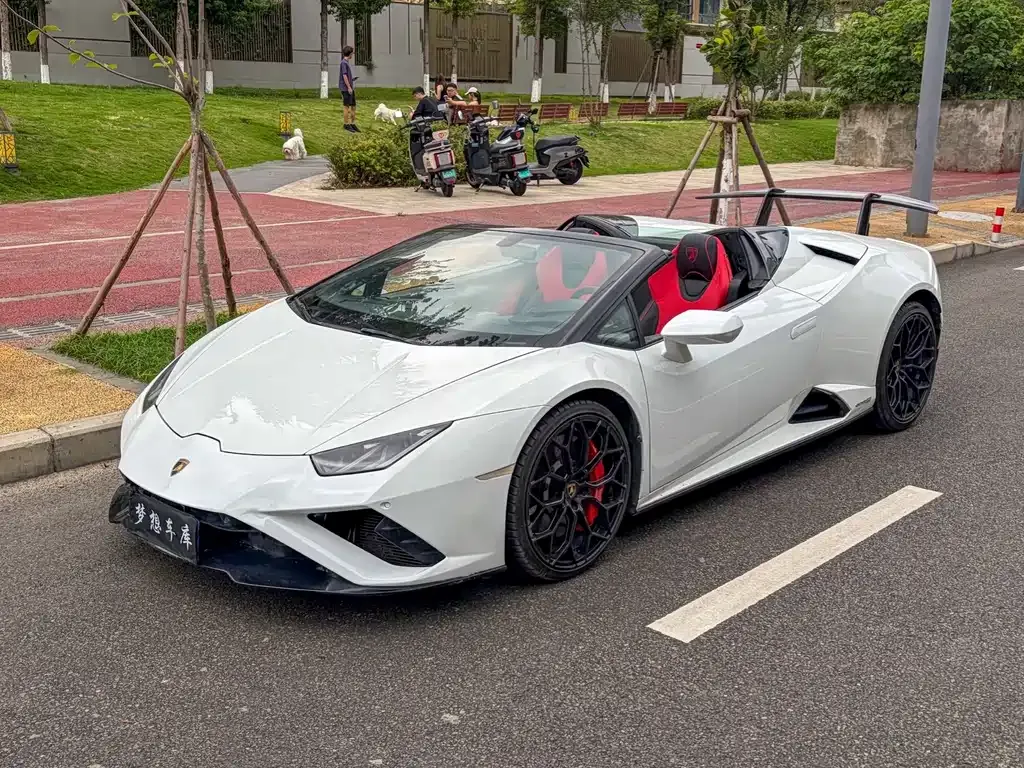 Lamborghini Huracan — фото 9