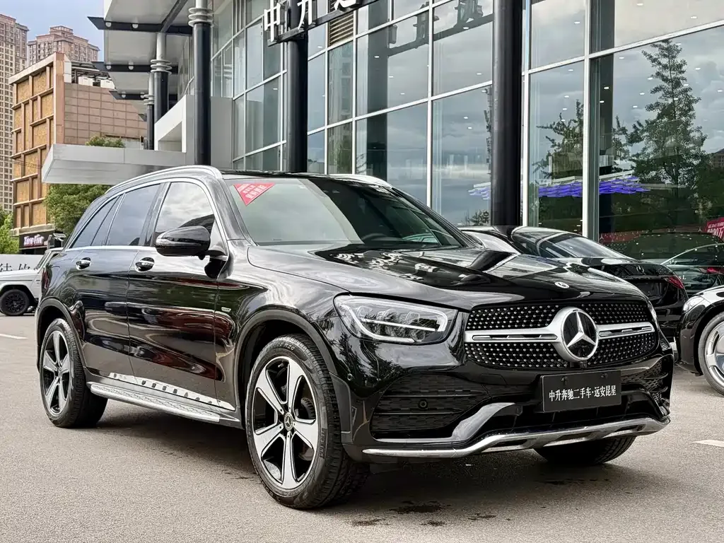 Mercedes-Benz GLC — фото 6