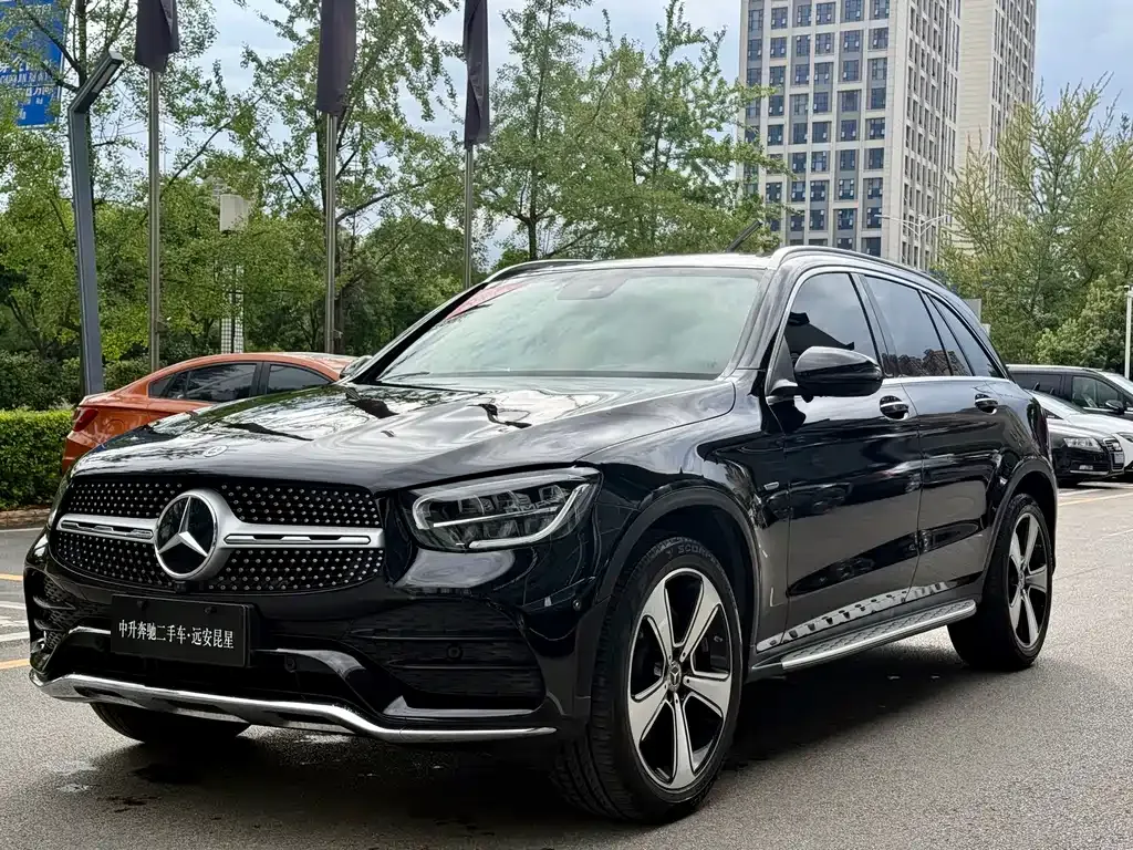 Mercedes-Benz GLC — фото 9