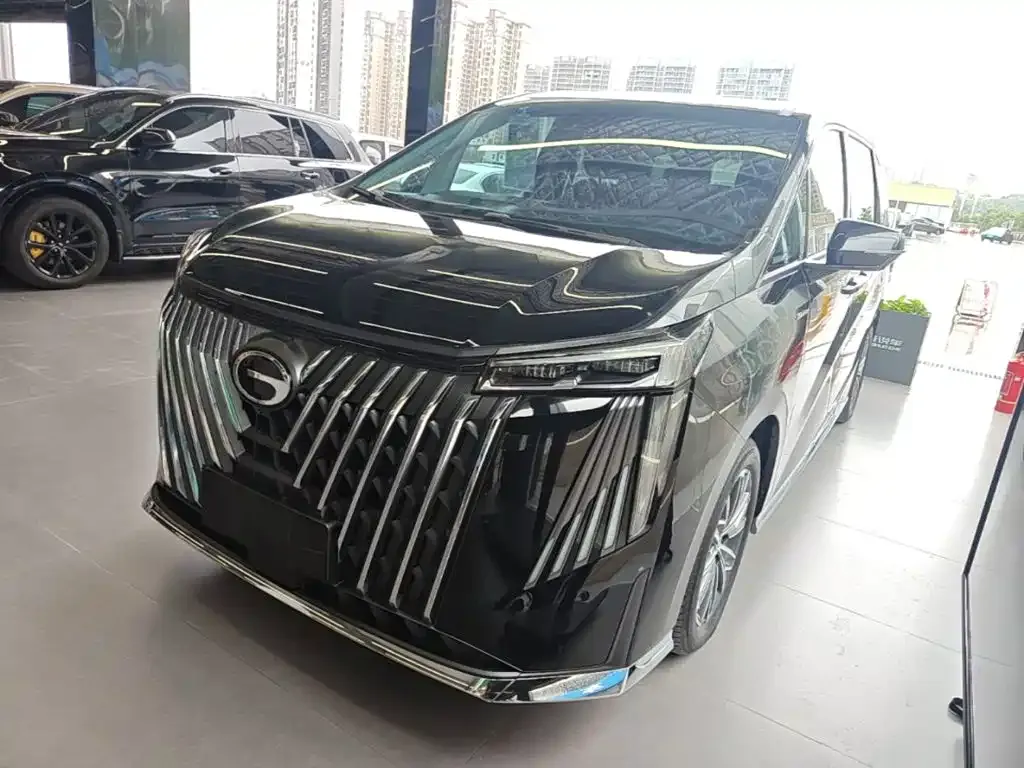 GAC Motor Trumpchi M8 — фото 9