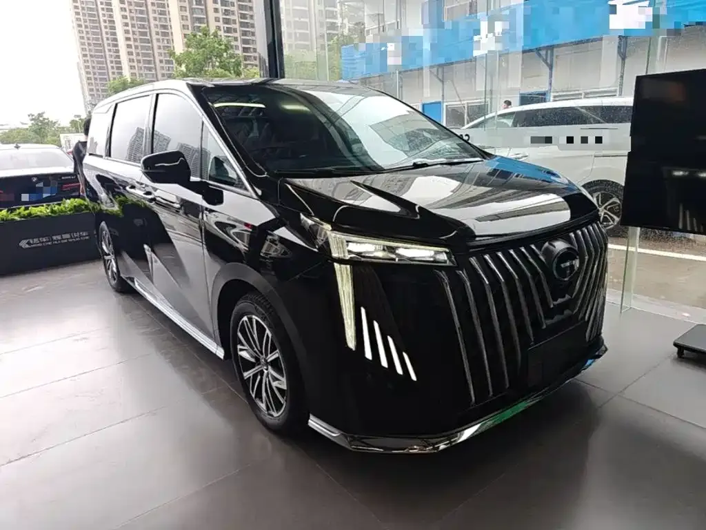 GAC Motor Trumpchi M8 — фото 4