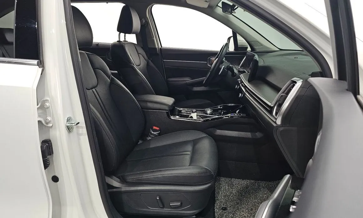 Kia Sorento — фото 10