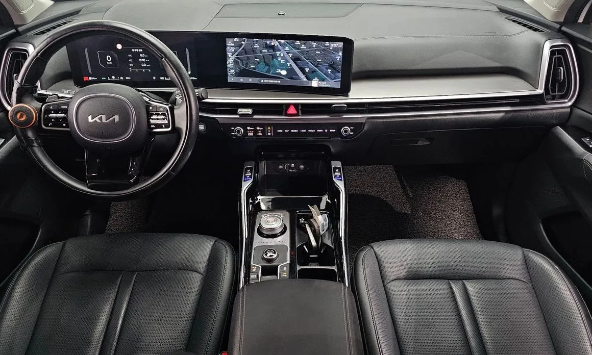 Kia Sorento — фото 6