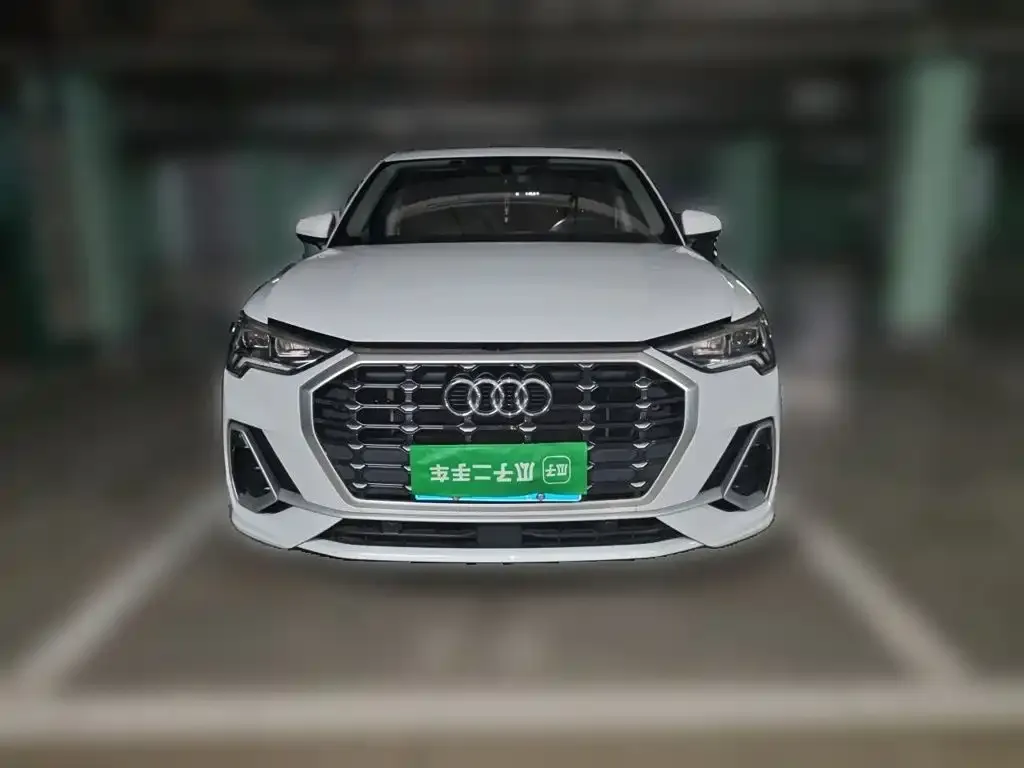 Audi Q3 — фото 5