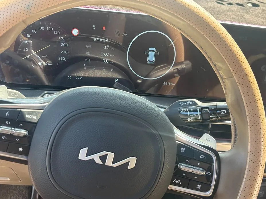 Kia Sorento — фото 7