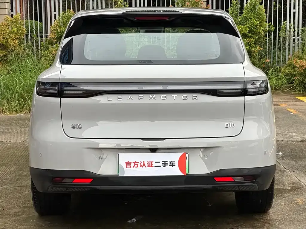 Leapmotor B10 — фото 4