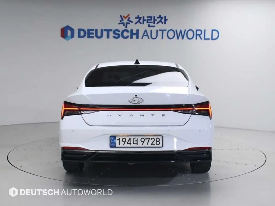 Hyundai AVANTE — фото 2