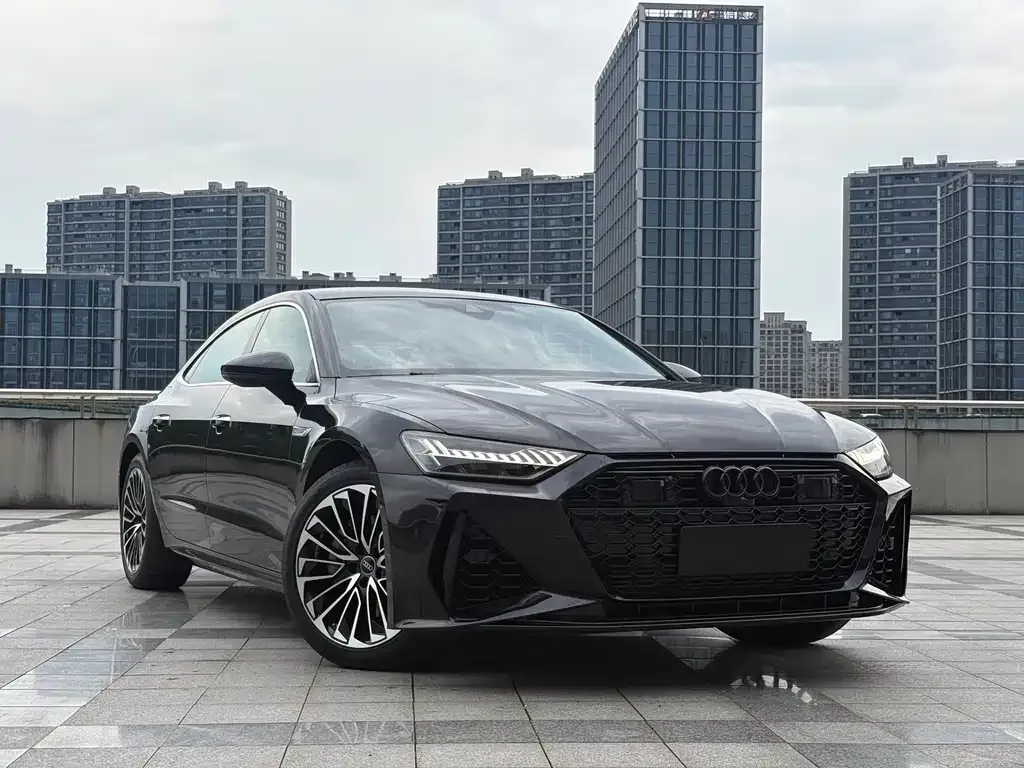 Audi A7L — фото 6