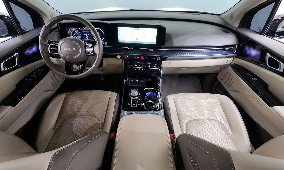 Kia Carnival — фото 10
