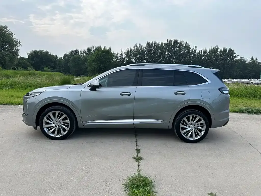 Buick Envision Plus — фото 8