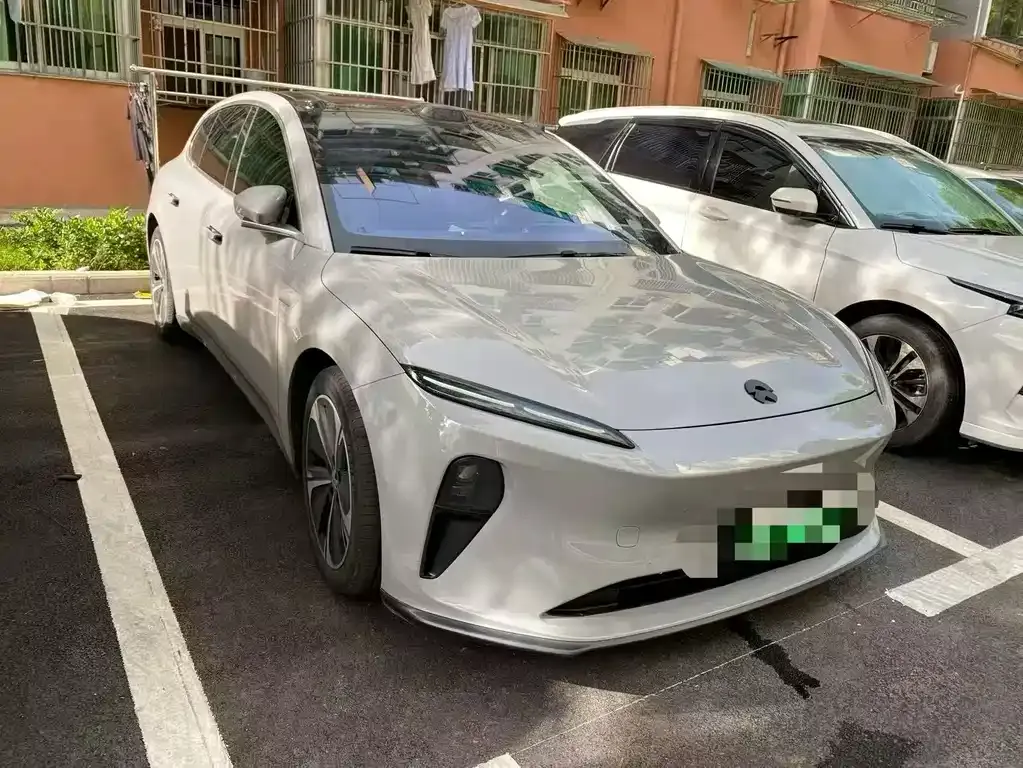 NIO ET5T