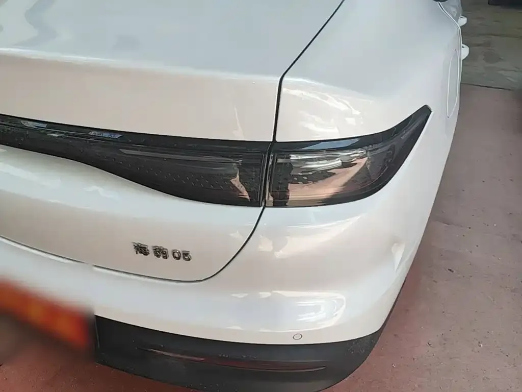 BYD Seal 05 DM-i 2026 из CN, фото 2