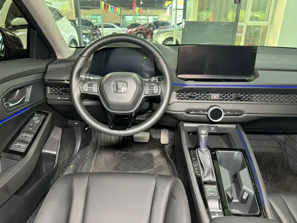 Honda Accord — фото 5