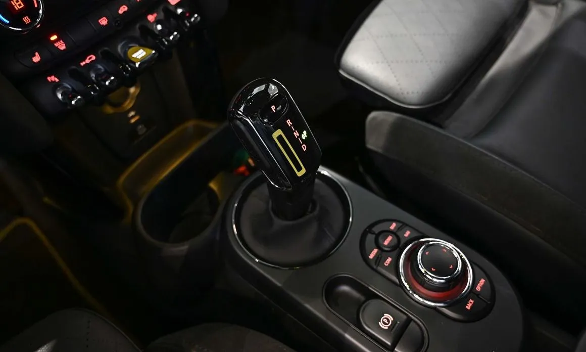 Mini Cooper 2024 из KR, фото 3