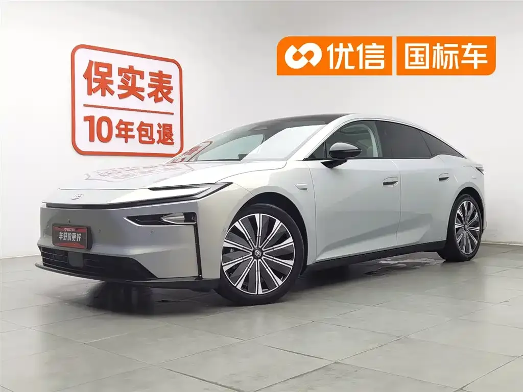 Toyota Platinum 7 — фото 1