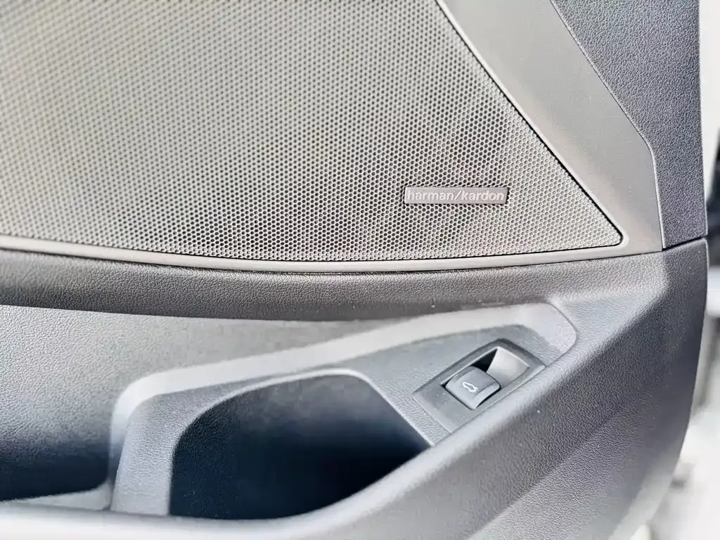 BMW 3 Series — фото 9