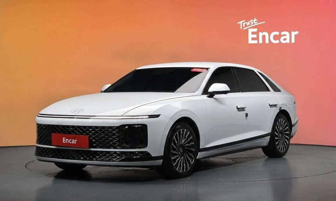 Hyundai Grandeur Calligraphy 1
