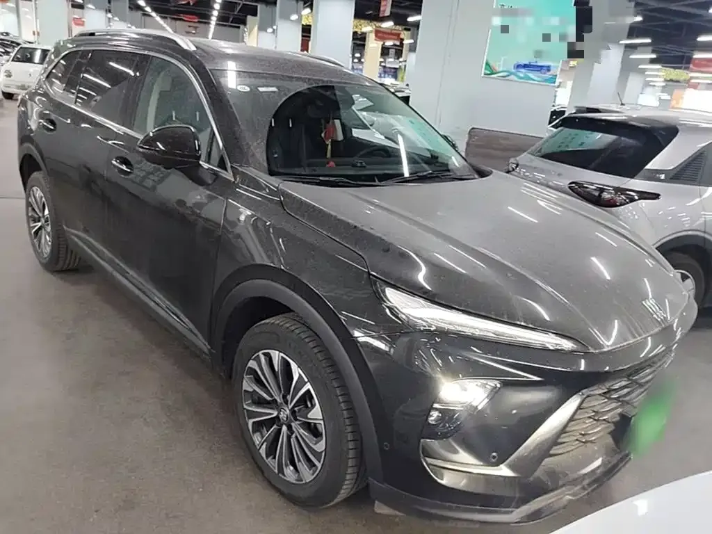 Buick Envision Plus — фото 6