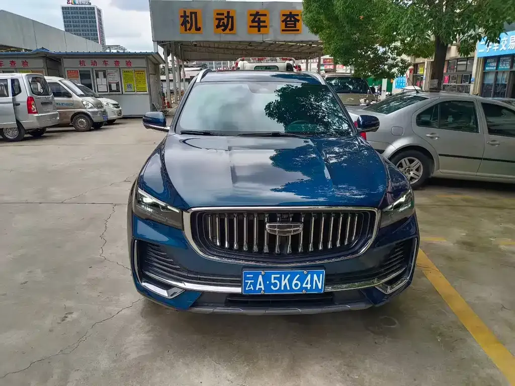 Geely Xingyue L — фото 8