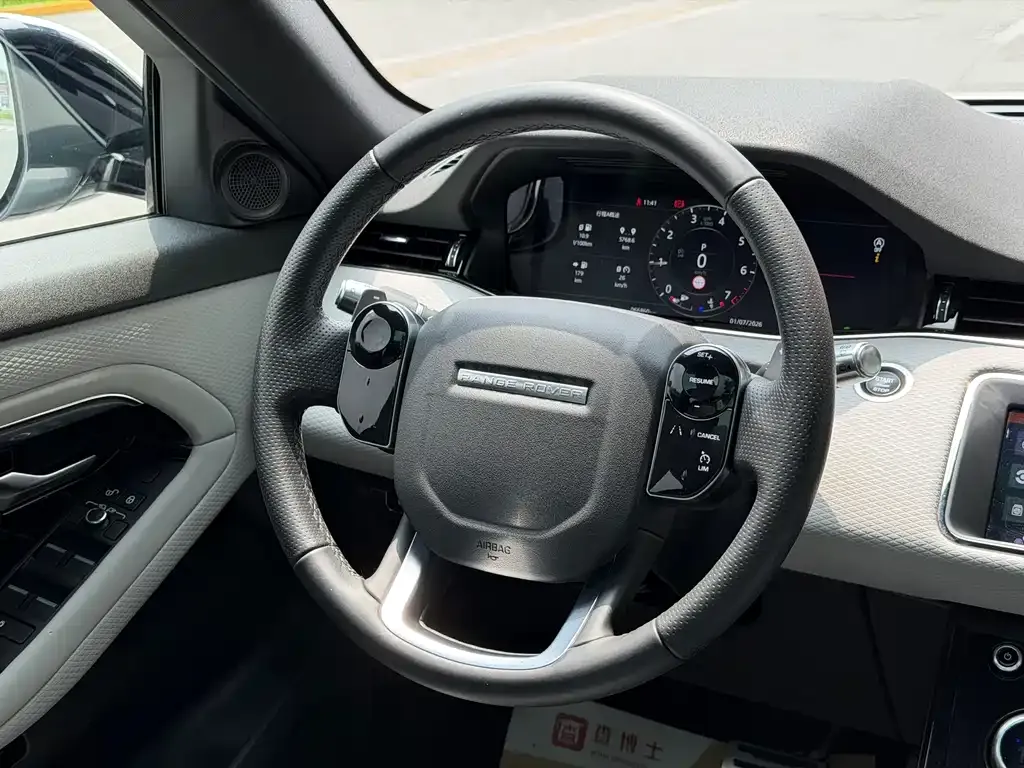 Land Rover Evoque — фото 3