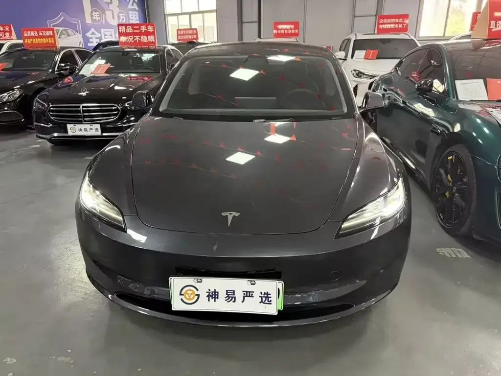 Tesla Model Y — фото 7