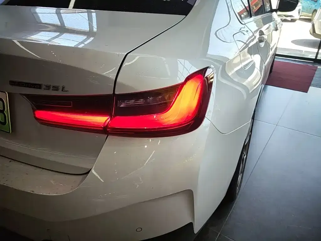 BMW i3 — фото 2