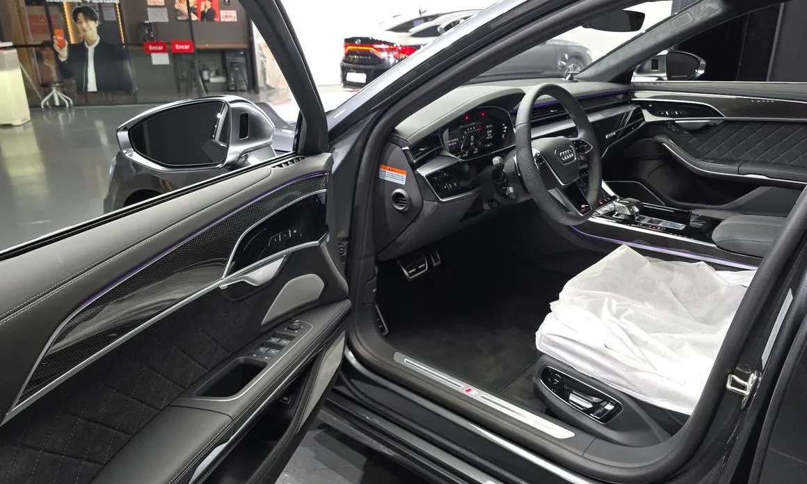 Audi S8 2025 из KR, фото 7