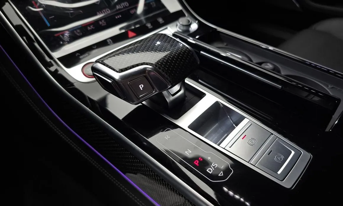 Audi S8 2025 из KR, фото 9