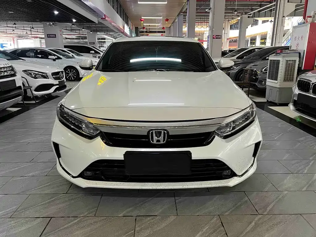 Honda Inspire — фото 1