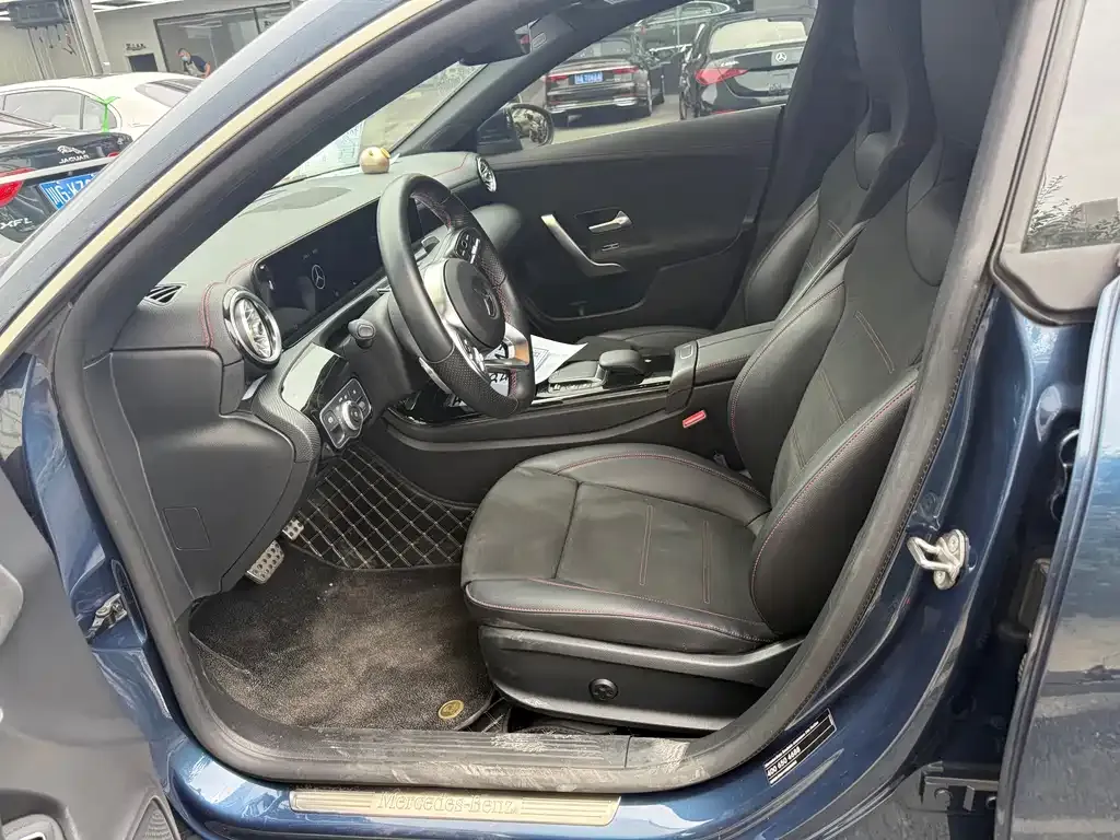 Mercedes-Benz CLA (Import) — фото 6