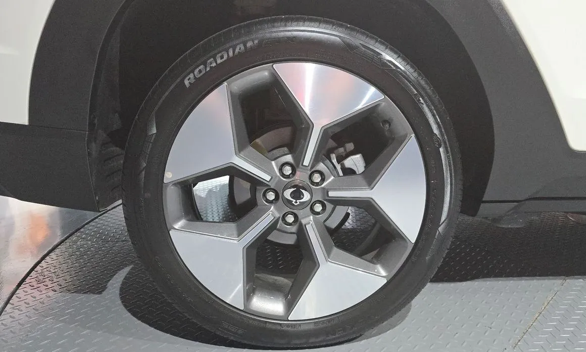 KG Mobility (Ssangyong) Torres — фото 9