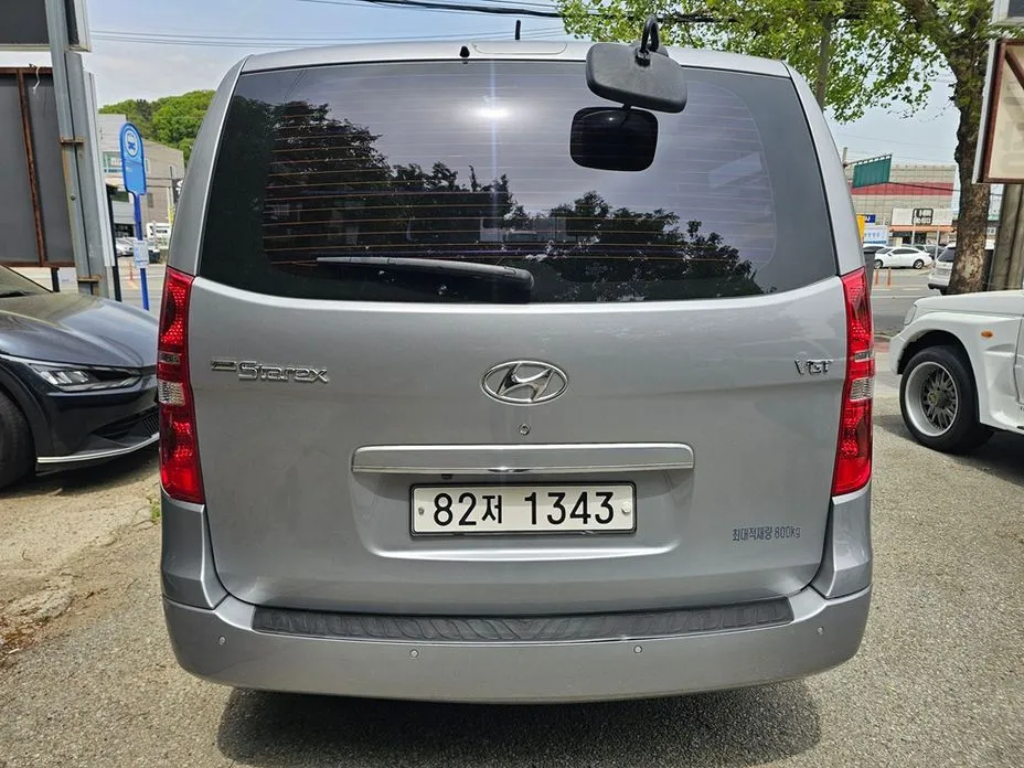Hyundai Starex 2021 из KR, фото 2