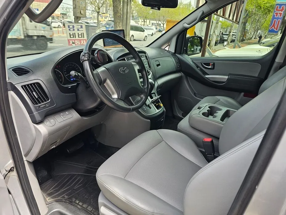 Hyundai Starex 2021 из KR, фото 9