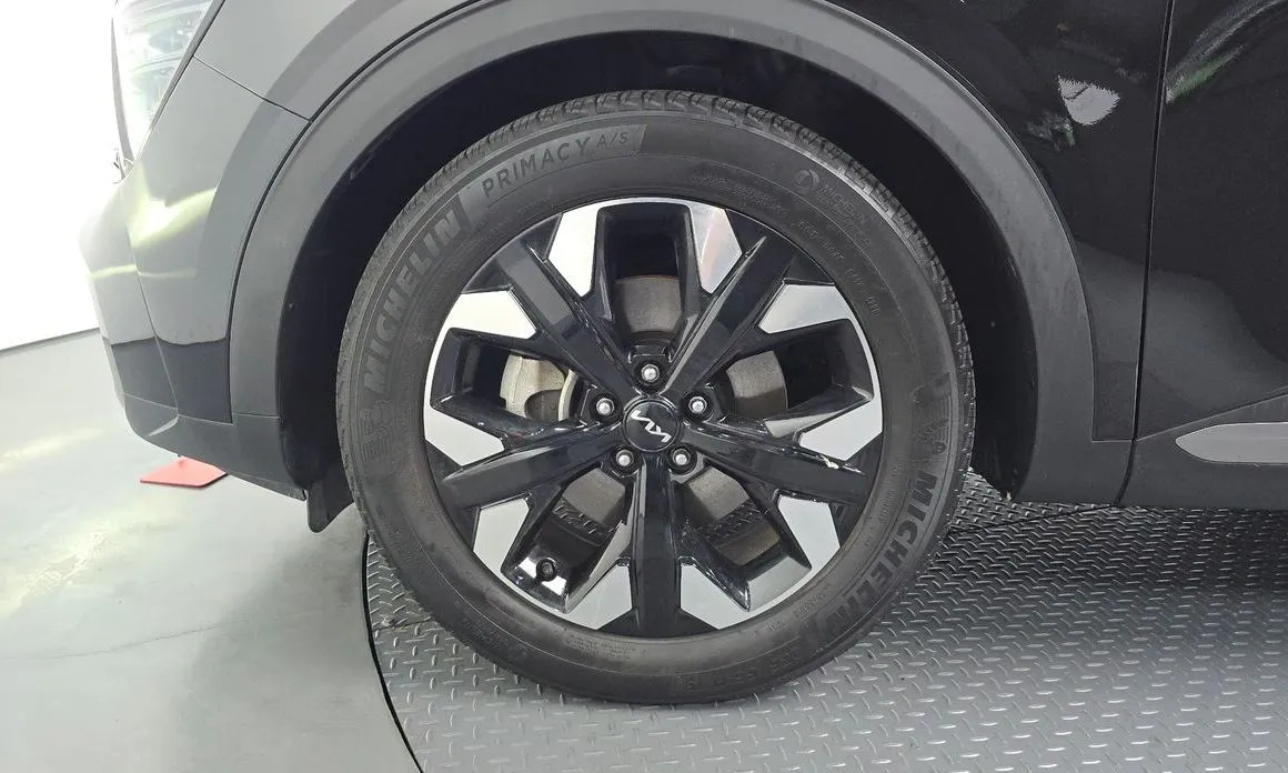 Kia Sportage — фото 8